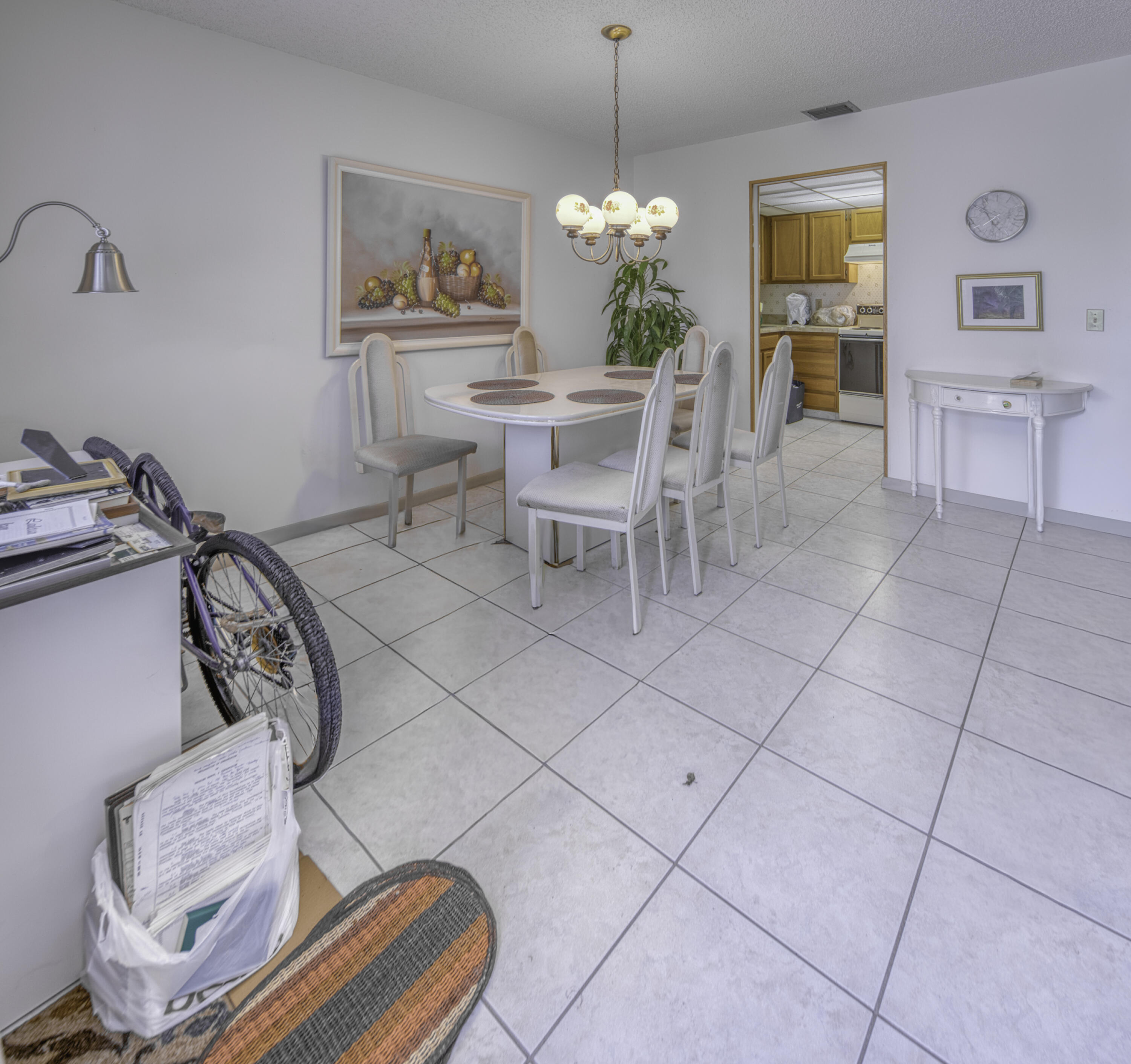 815 Andrew Redding Road, Unit 302 Lantana, FL 33462 - Photo 3 of 13 4R7A1918_hdr_panorama