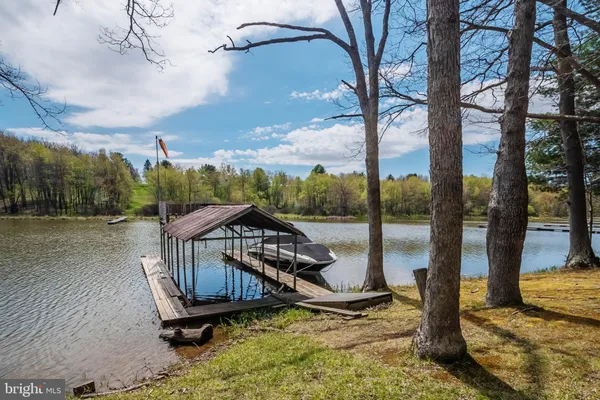$1,400,000 | 827 Penn Point Road, Oakland, MD 21550
