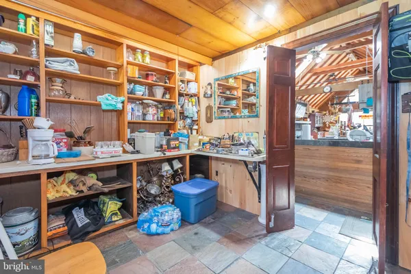$1,400,000 | 827 Penn Point Road, Oakland, MD 21550