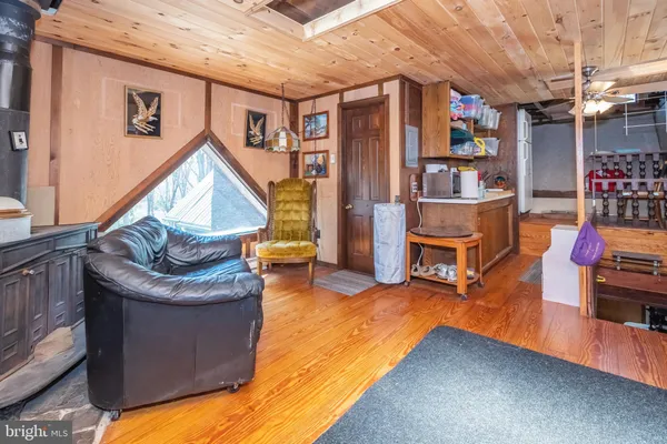 $1,400,000 | 827 Penn Point Road, Oakland, MD 21550