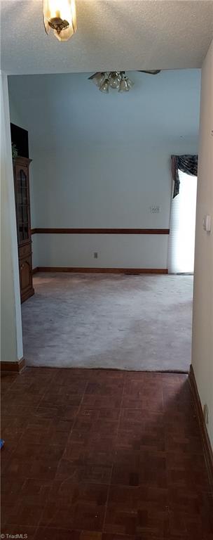 489 Old Camp Road Denton, NC 27239 - Photo 13 of 21 Foyer entry