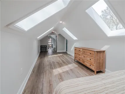 $450,000 | 700 East 43rd Street, Kansas City, MO 64110