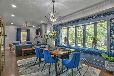 $450,000 | 700 East 43rd Street, Kansas City, MO 64110