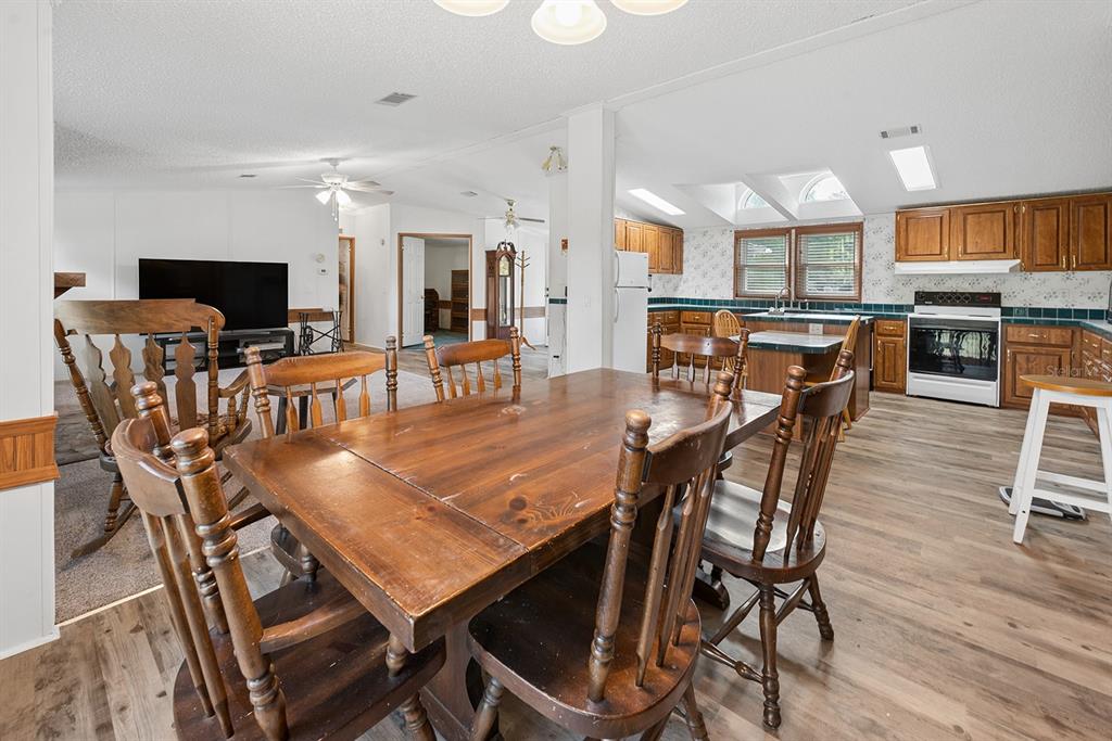 11201 Southwest 49 Terrace Lake Butler, FL 32054 - Photo 11 of 44