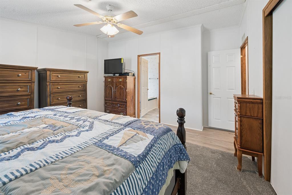 11201 Southwest 49 Terrace Lake Butler, FL 32054 - Photo 18 of 44