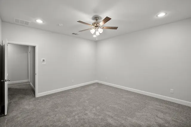 $3,000 | 2361 Spg Pk Boulevard, Arlington, TX 76016