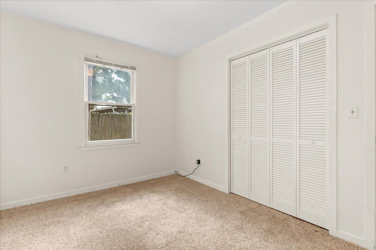231 Pebble Creek Road Summerville, SC 29486 - Photo 13 of 23 22-Interior-15