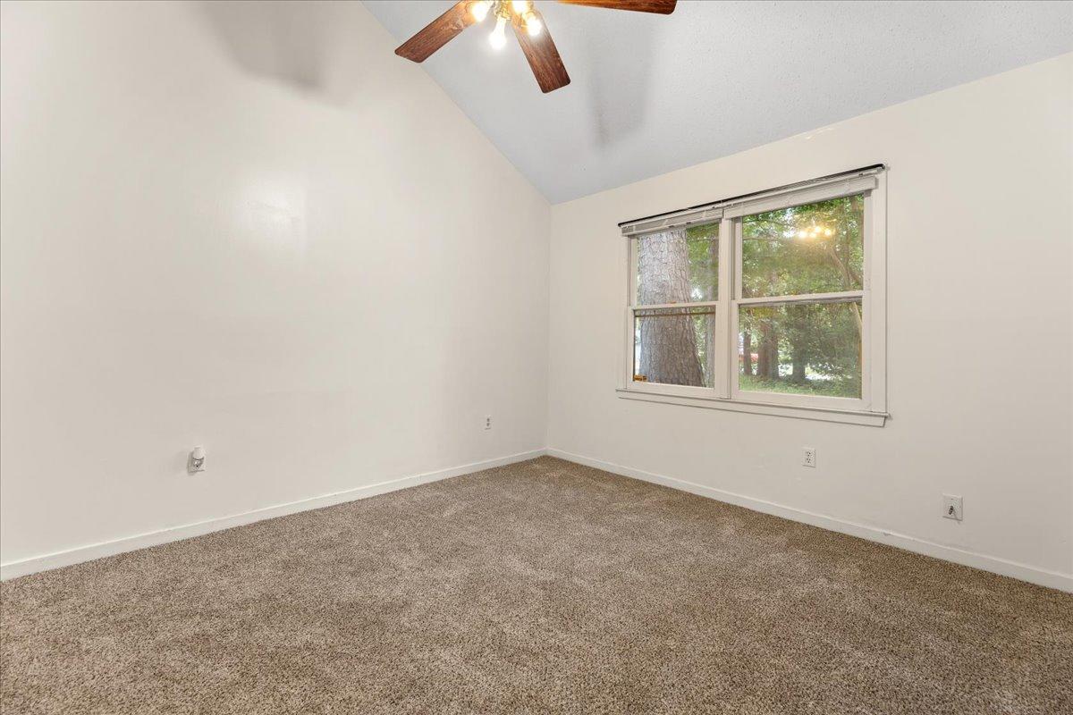 231 Pebble Creek Road Summerville, SC 29486 - Photo 14 of 23 15-Interior-8