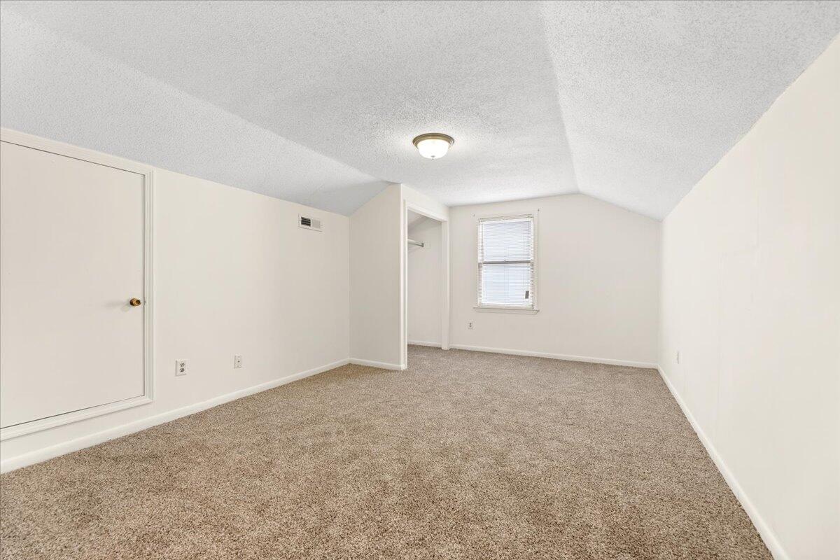 231 Pebble Creek Road Summerville, SC 29486 - Photo 18 of 23 24-Interior-17