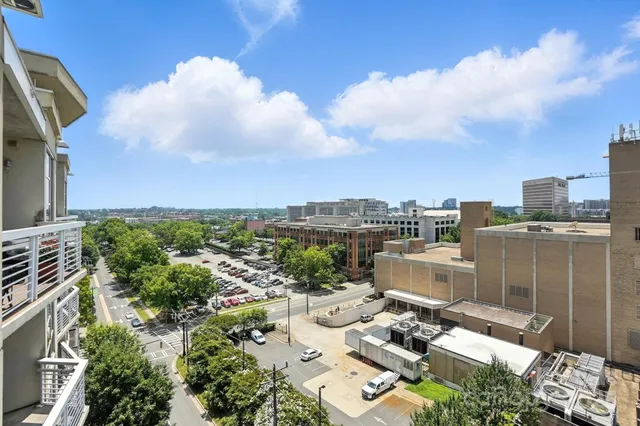 a picture of city view