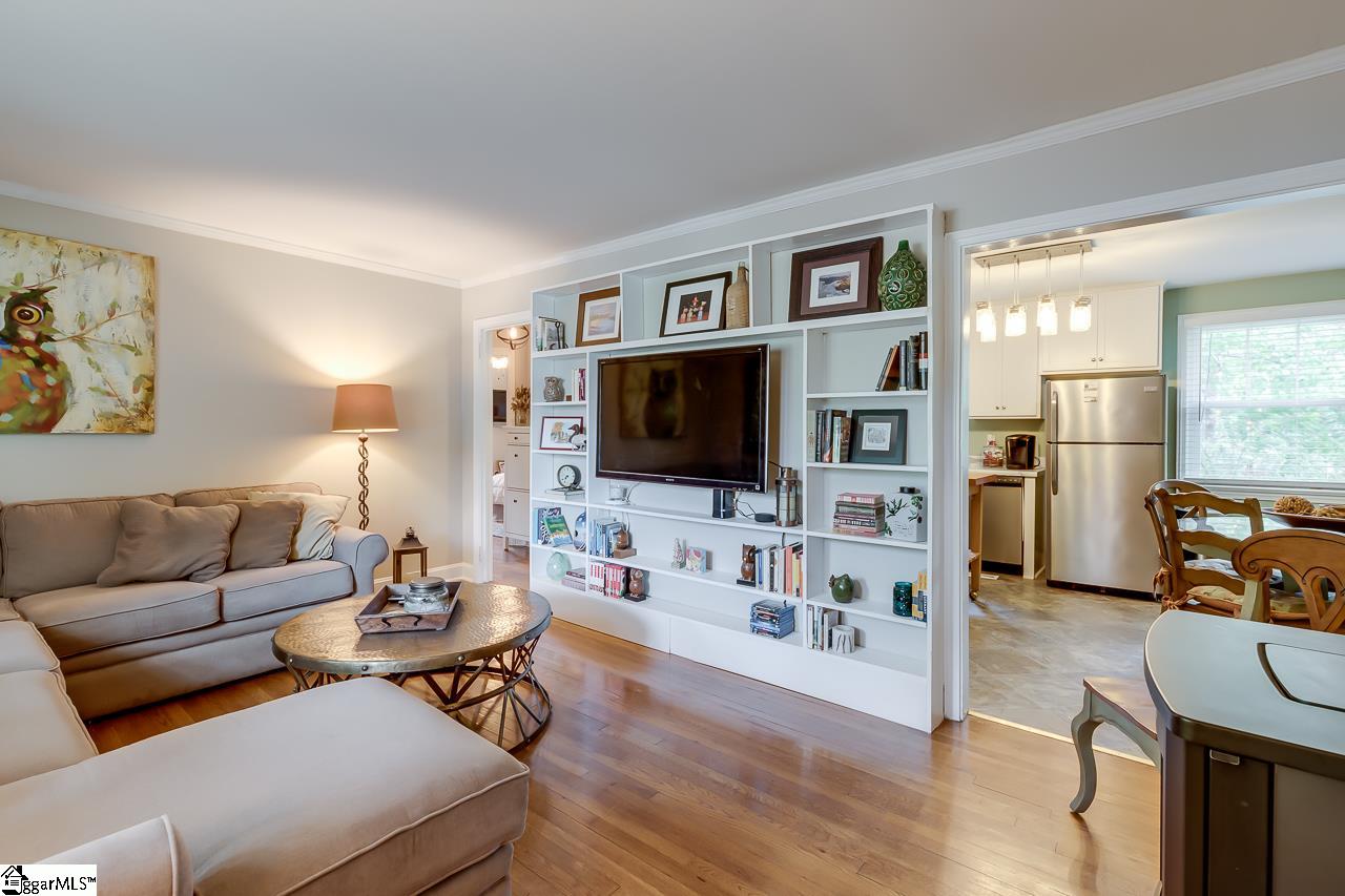245 Old Grove Road Greenville, SC 29605 - Photo 4 of 24 Gallery Image 4