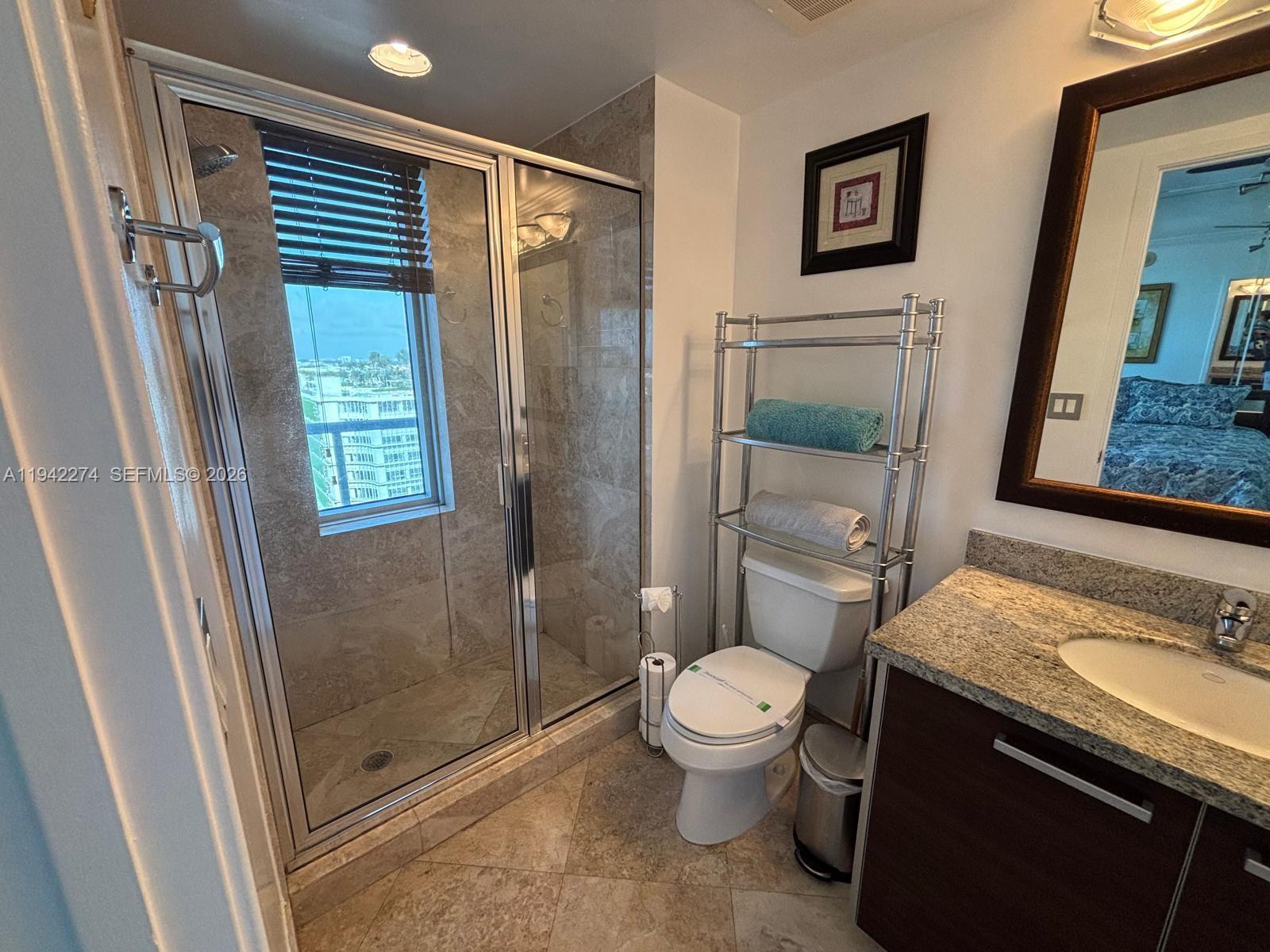185 Southwest 7th Street, Unit 1502 Miami, FL 33130 - Photo 21 of 37
