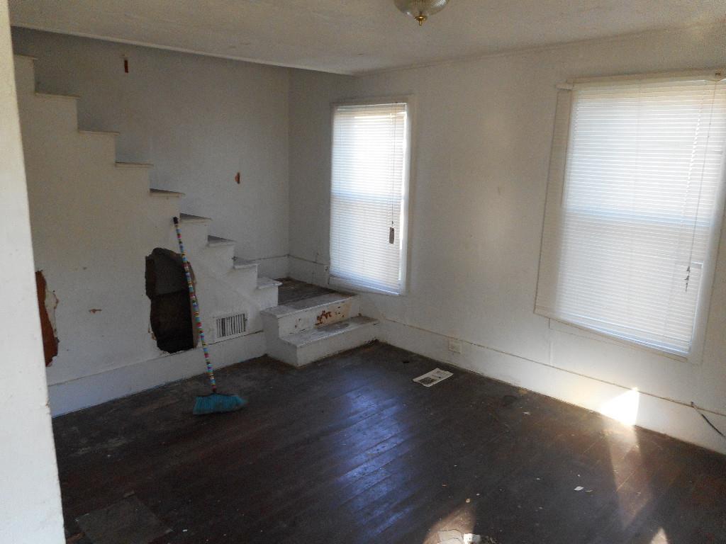 3 Lagrange Road Howland, ME 04448 - Photo 3 of 13 Livingroom