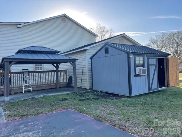 $405,000 | 204 Rowland Avenue, Heath Springs, SC 29058