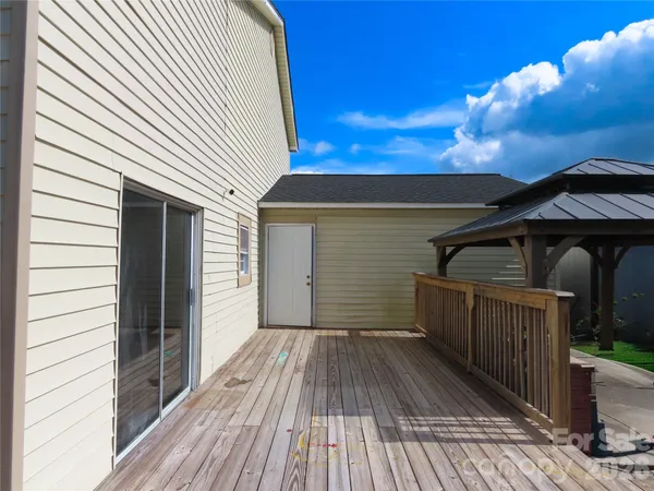 a view of deck with patio