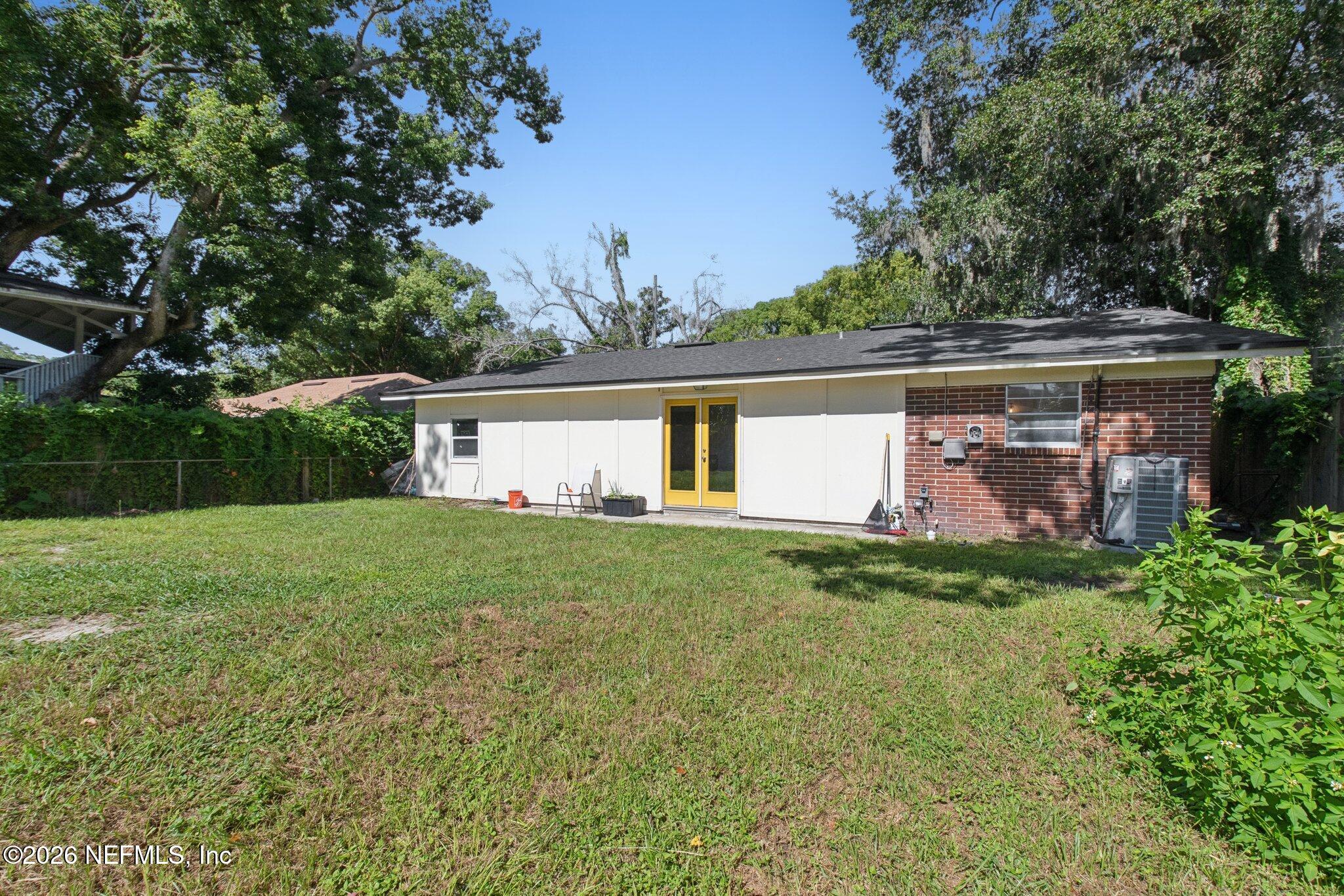 1417 Clock Street Jacksonville, FL 32211 - Photo 39 of 39 a view of a house with backyard