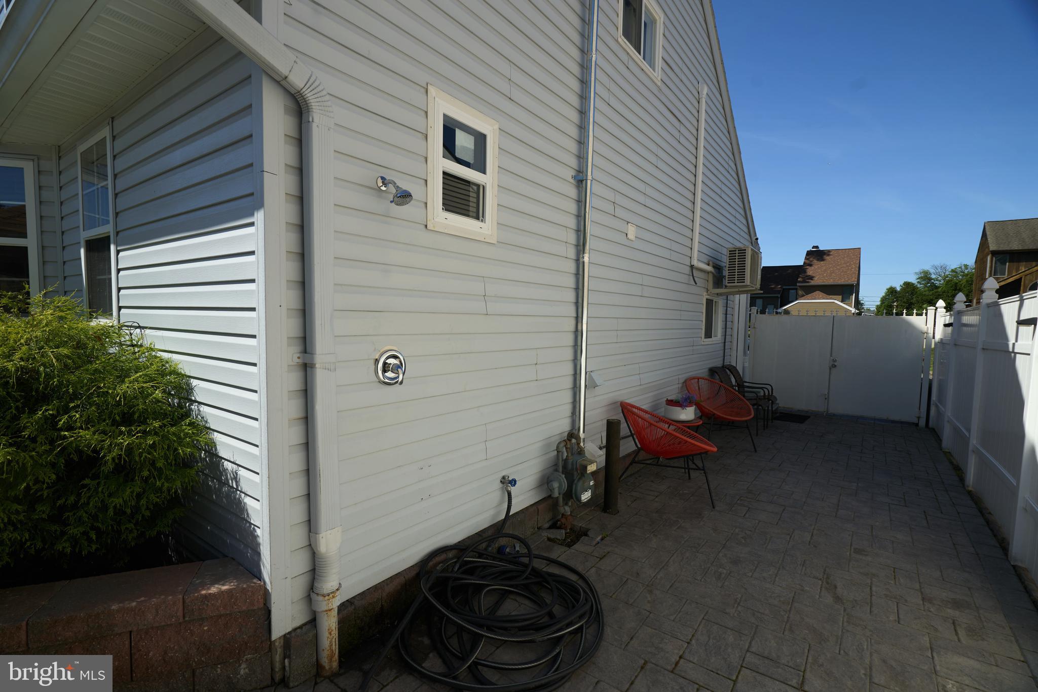 8905 Springview Road Philadelphia, PA 19115 - Photo 57 of 59 Side of Property