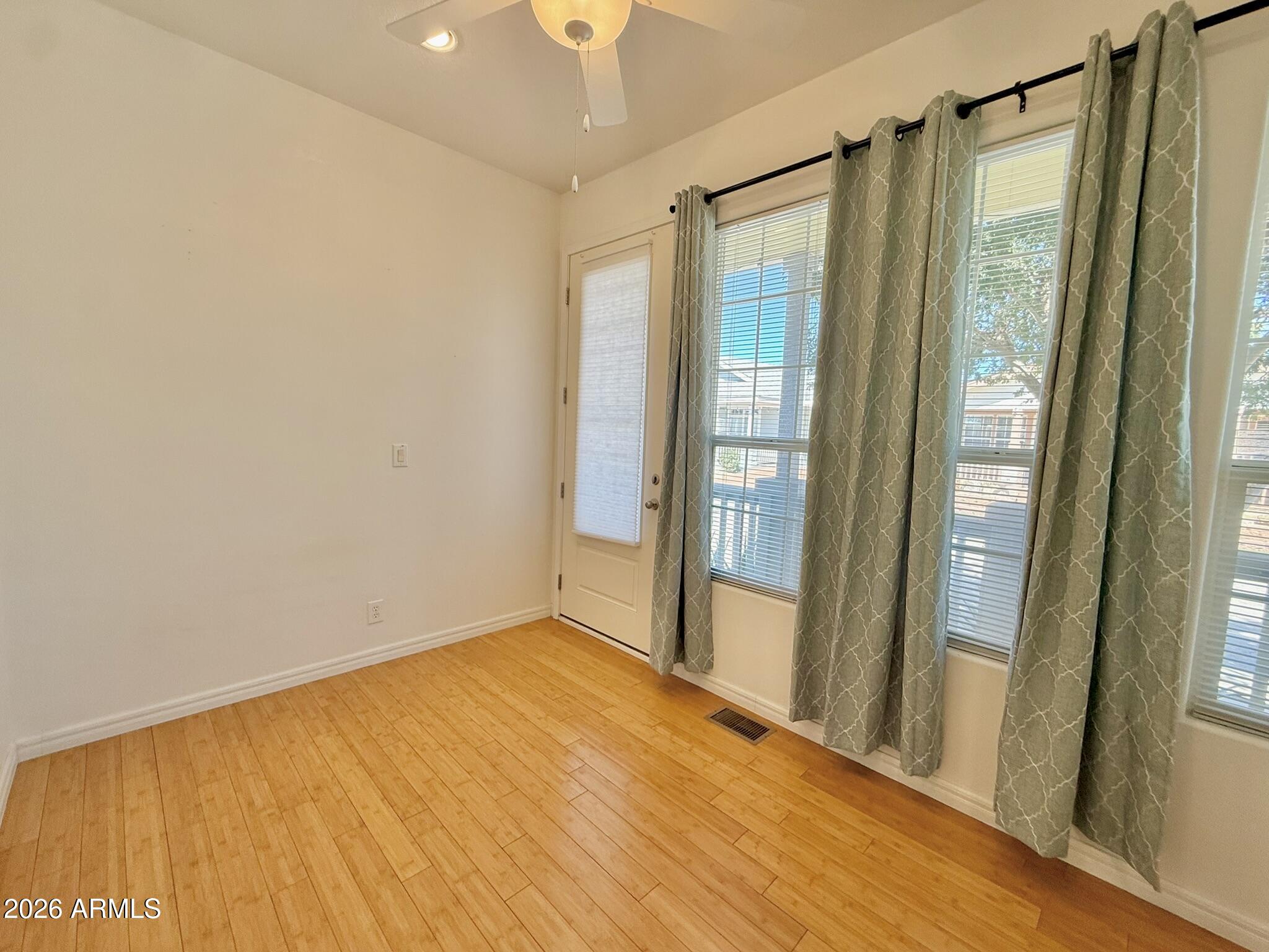 201 South Greenfield Road, Unit 58 Mesa, AZ 85206 - Photo 16 of 40 Front Bedroom