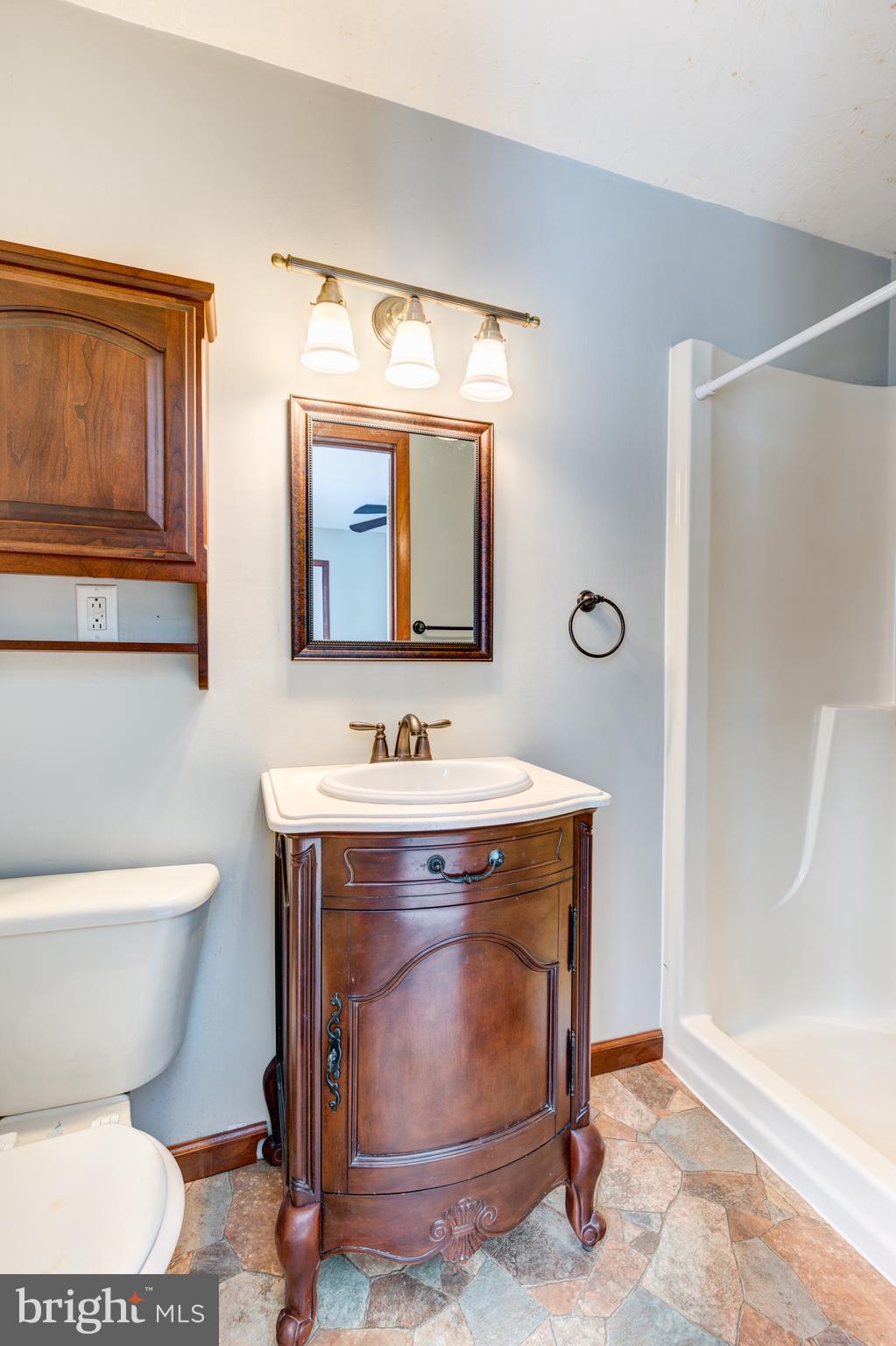 1681 Old Manchester Road Westminster, MD 21157 - Photo 31 of 56 Primary bathroom