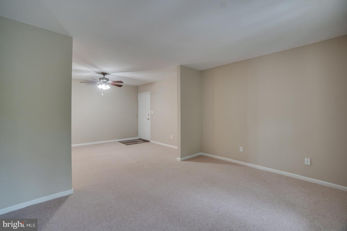 5811 Cambridge Drive, Unit 674 Springfield, VA 22152 - Photo 15 of 37 a view of an empty room
