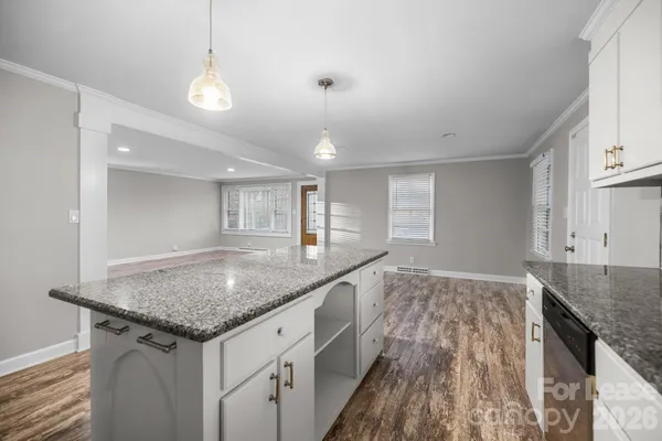 $1,899 | 308 Hillcrest Avenue, Gastonia, NC 28052