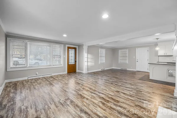 $1,899 | 308 Hillcrest Avenue, Gastonia, NC 28052