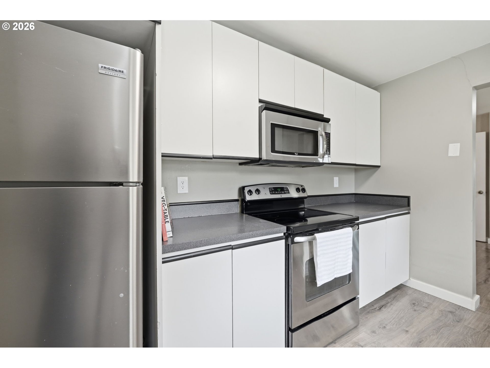 845 25th Place Springfield, OR 97477 - Photo 15 of 45