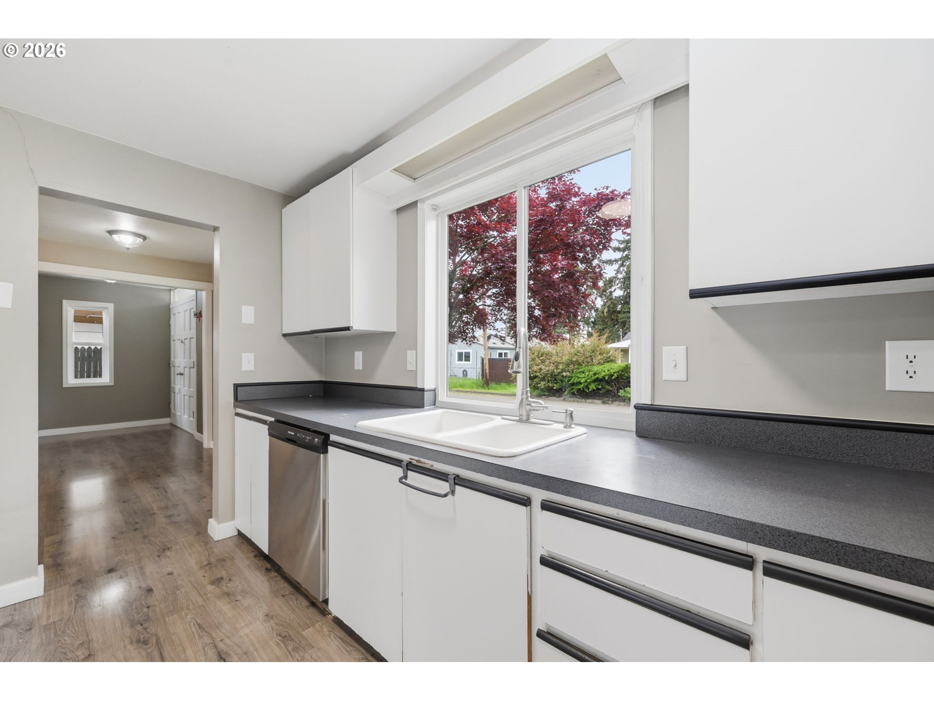 845 25th Place Springfield, OR 97477 - Photo 16 of 45