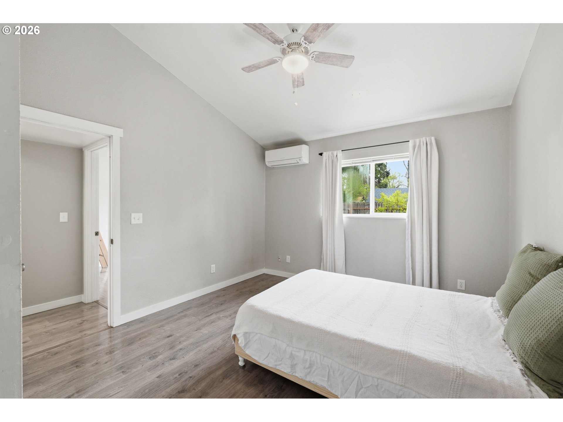 845 25th Place Springfield, OR 97477 - Photo 25 of 45