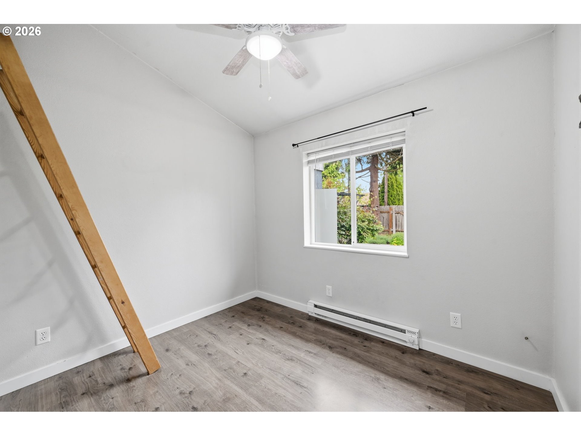 845 25th Place Springfield, OR 97477 - Photo 26 of 45