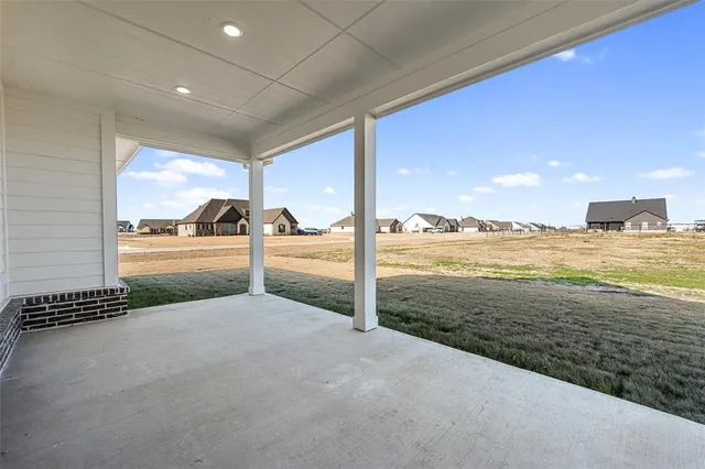 $639,900 | 12116 Crystal Drive, Krum, TX 76249
