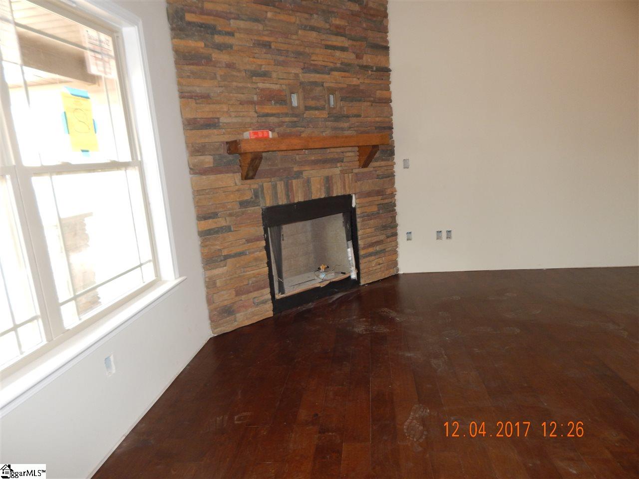 1661 Ballenger Road Wellford, SC 29385 - Photo 6 of 22