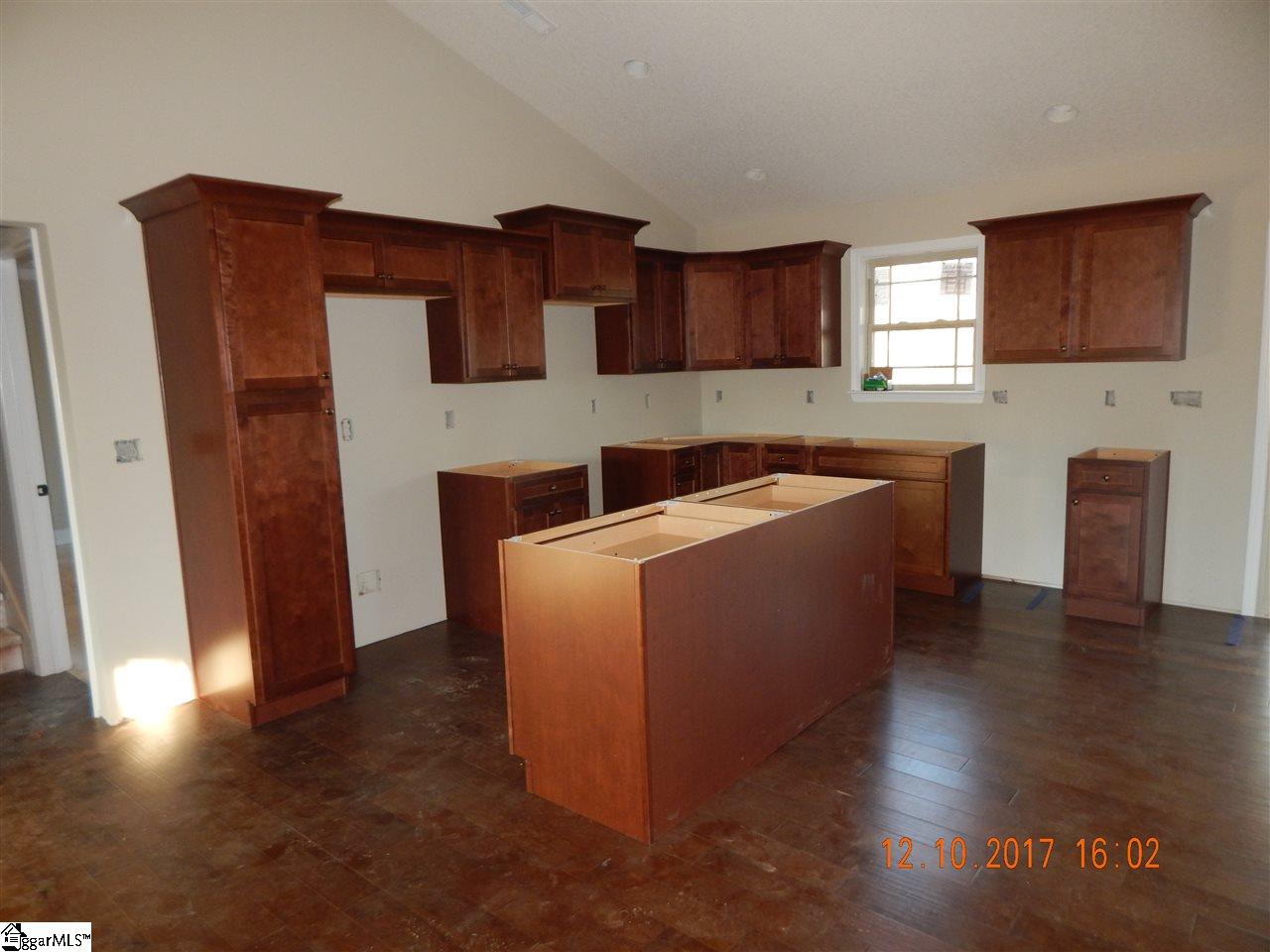 1661 Ballenger Road Wellford, SC 29385 - Photo 8 of 22