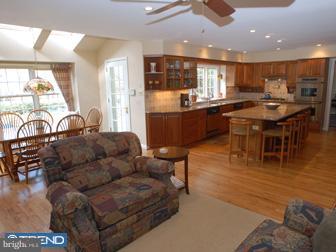 409 Chester Road Devon, PA 19333 - Photo 4 of 12