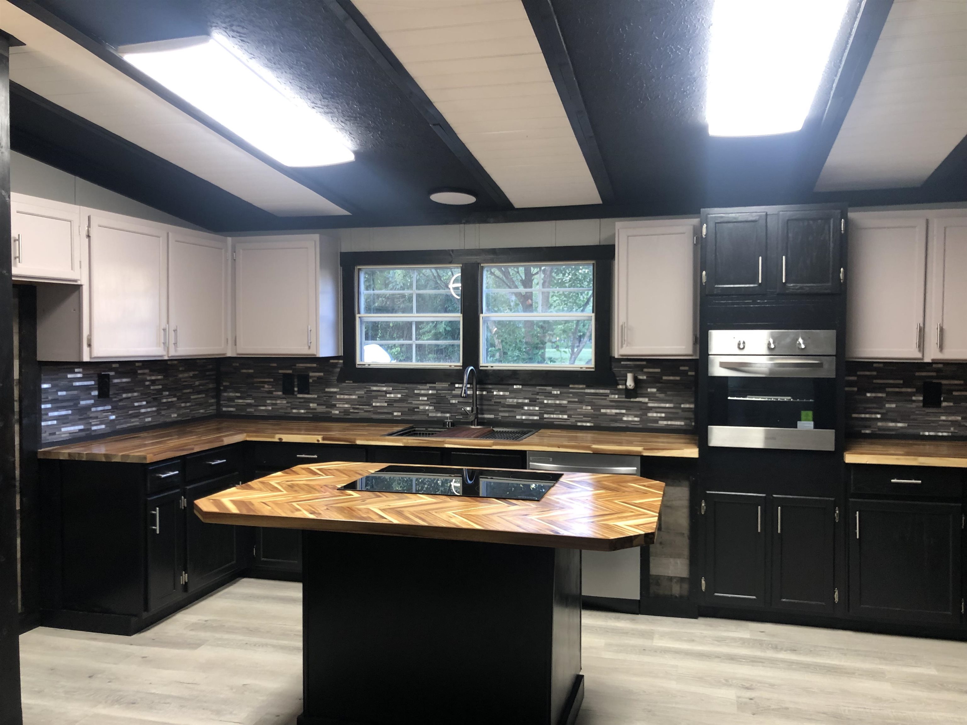 209 Sanders Street Honea Path, SC 29654 - Photo 4 of 10