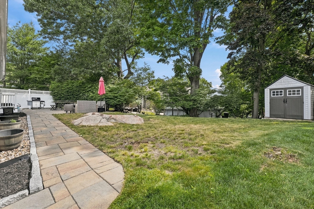52 Oak Ridge Circle Lynn, MA 01904 - Photo 35 of 42