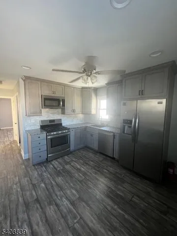 $450,000 | 533 Edgeworth Street, Middlesex, NJ 08846