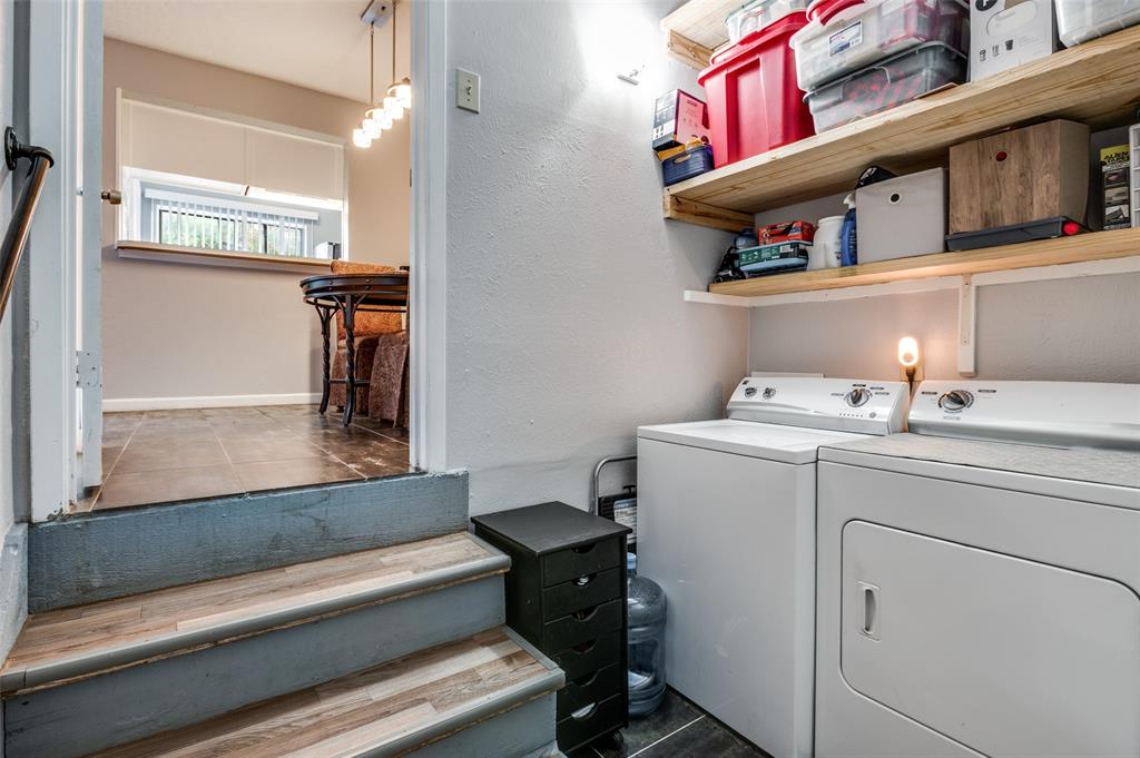 5626 Preston Oaks Road, Unit 31B Dallas, TX 75254 - Photo 7 of 17 a bathroom with a sink and a mirror