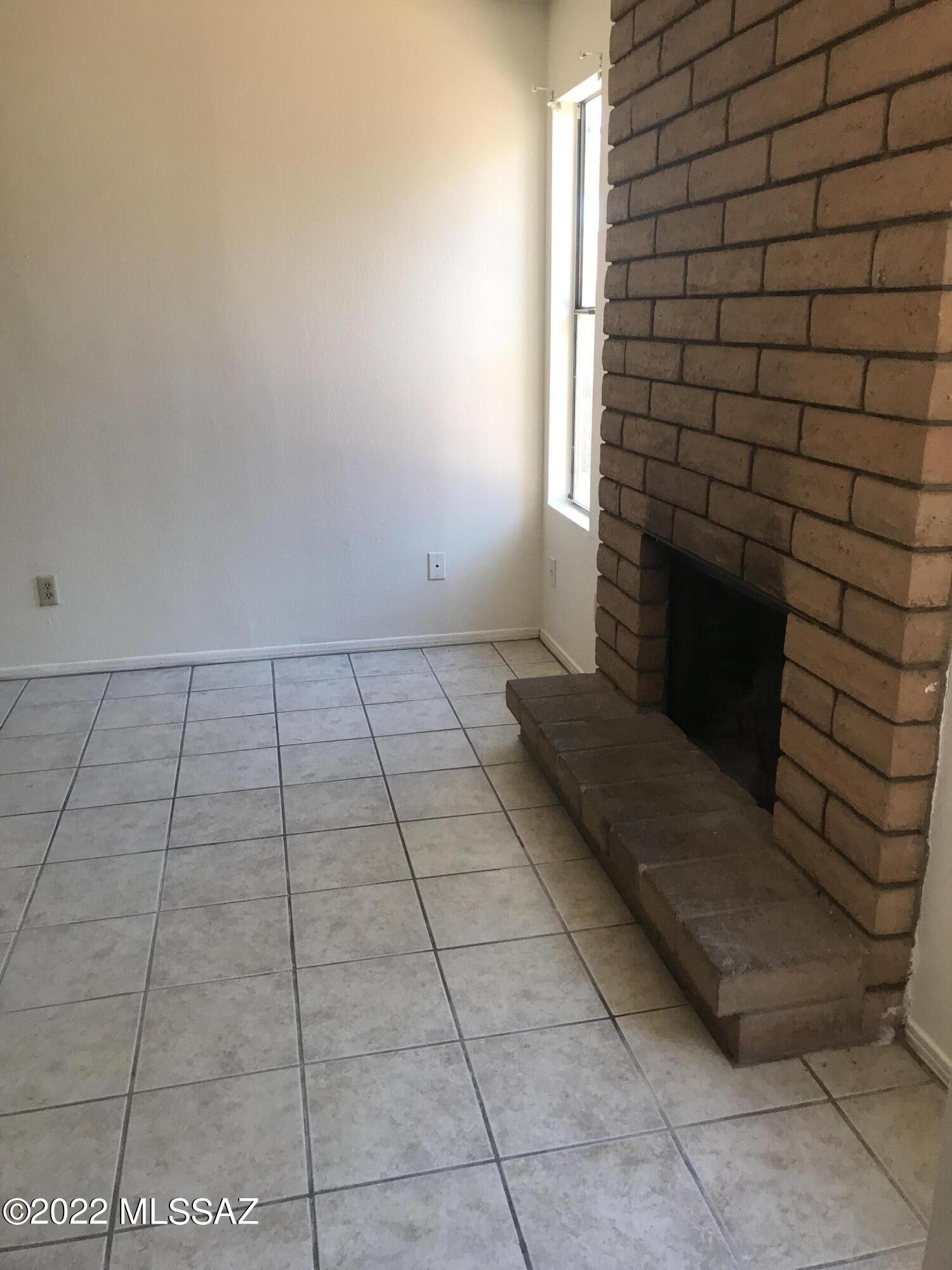 1418 South Gecko Road Tucson, AZ 85713 - Photo 10 of 30