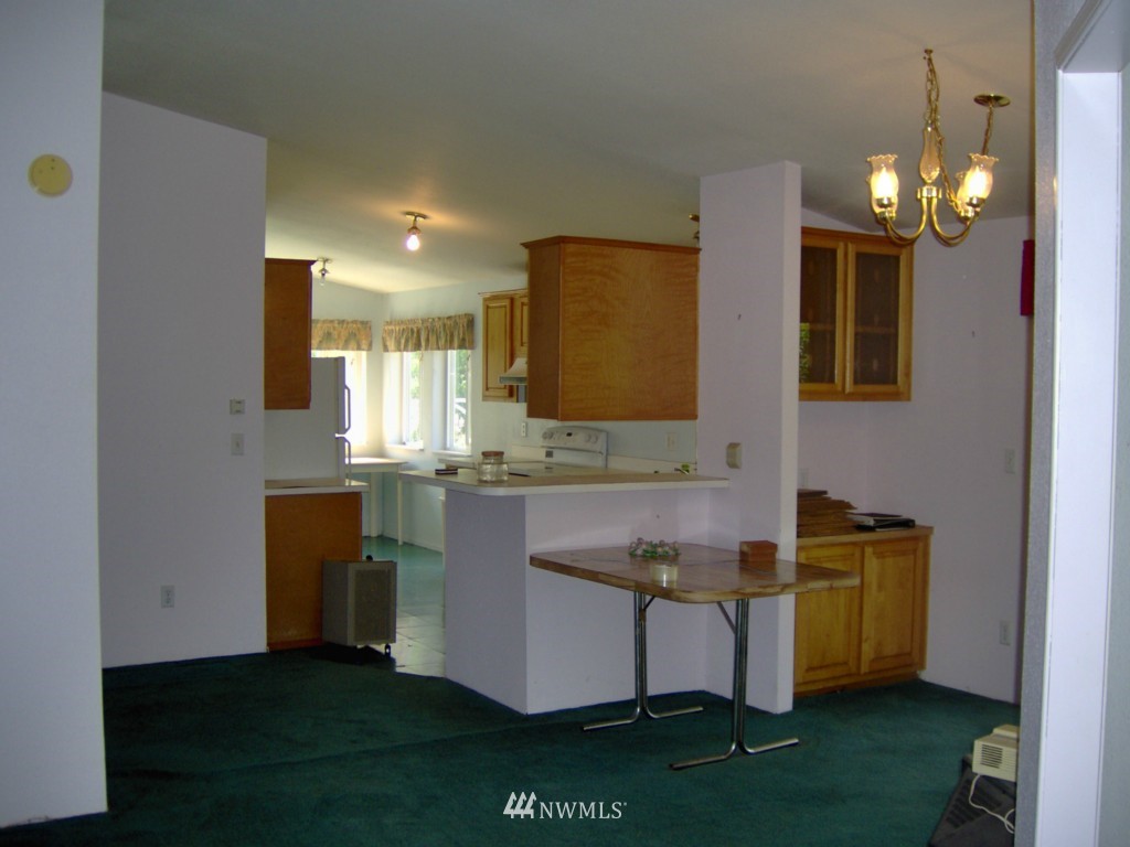 1785 Middle Fork Road Onalaska, WA 98570 - Photo 5 of 15 Gallery Image 5