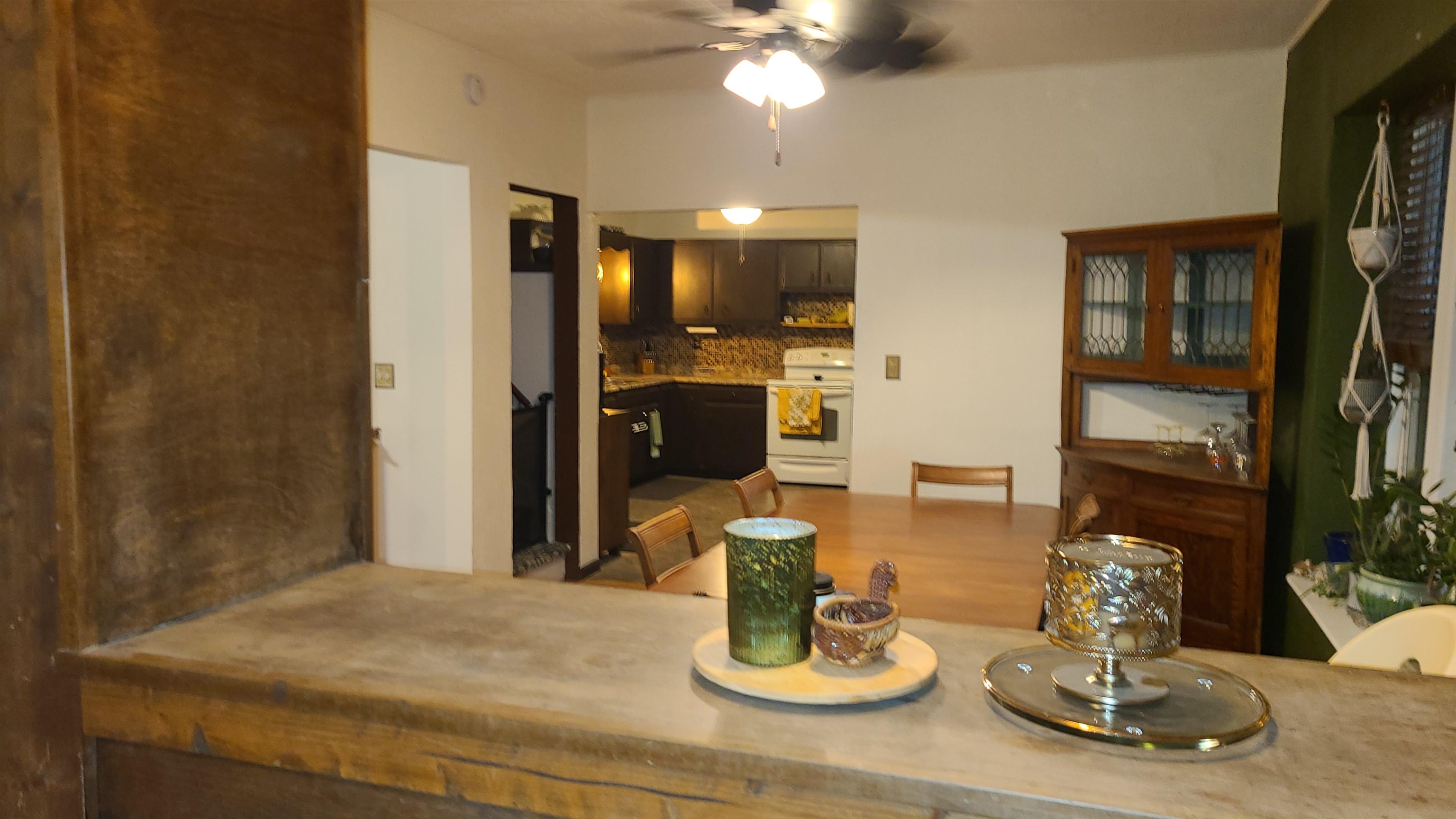 739 West 8th Street Appleton, WI 54911 - Photo 12 of 38