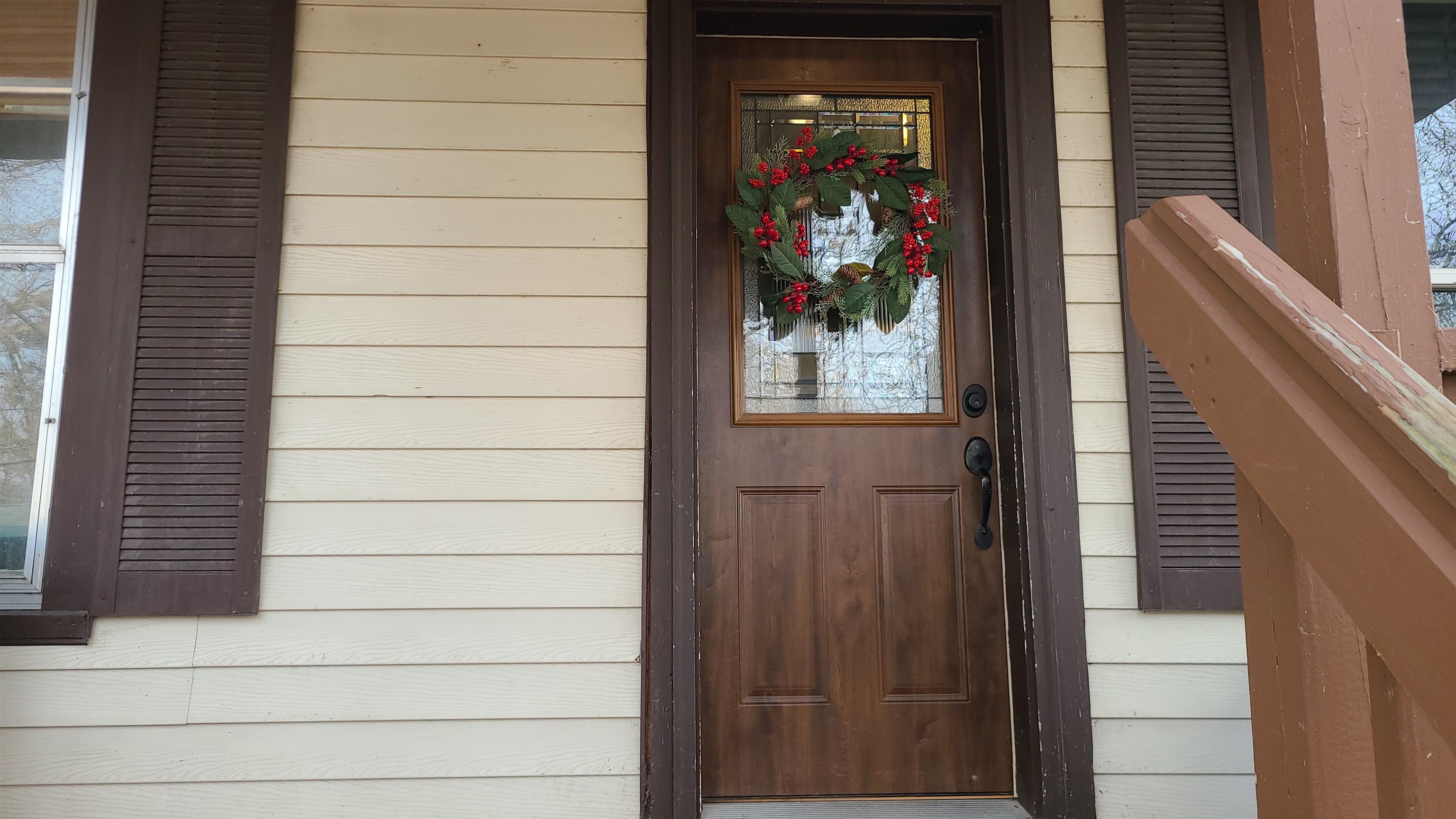 739 West 8th Street Appleton, WI 54911 - Photo 3 of 38