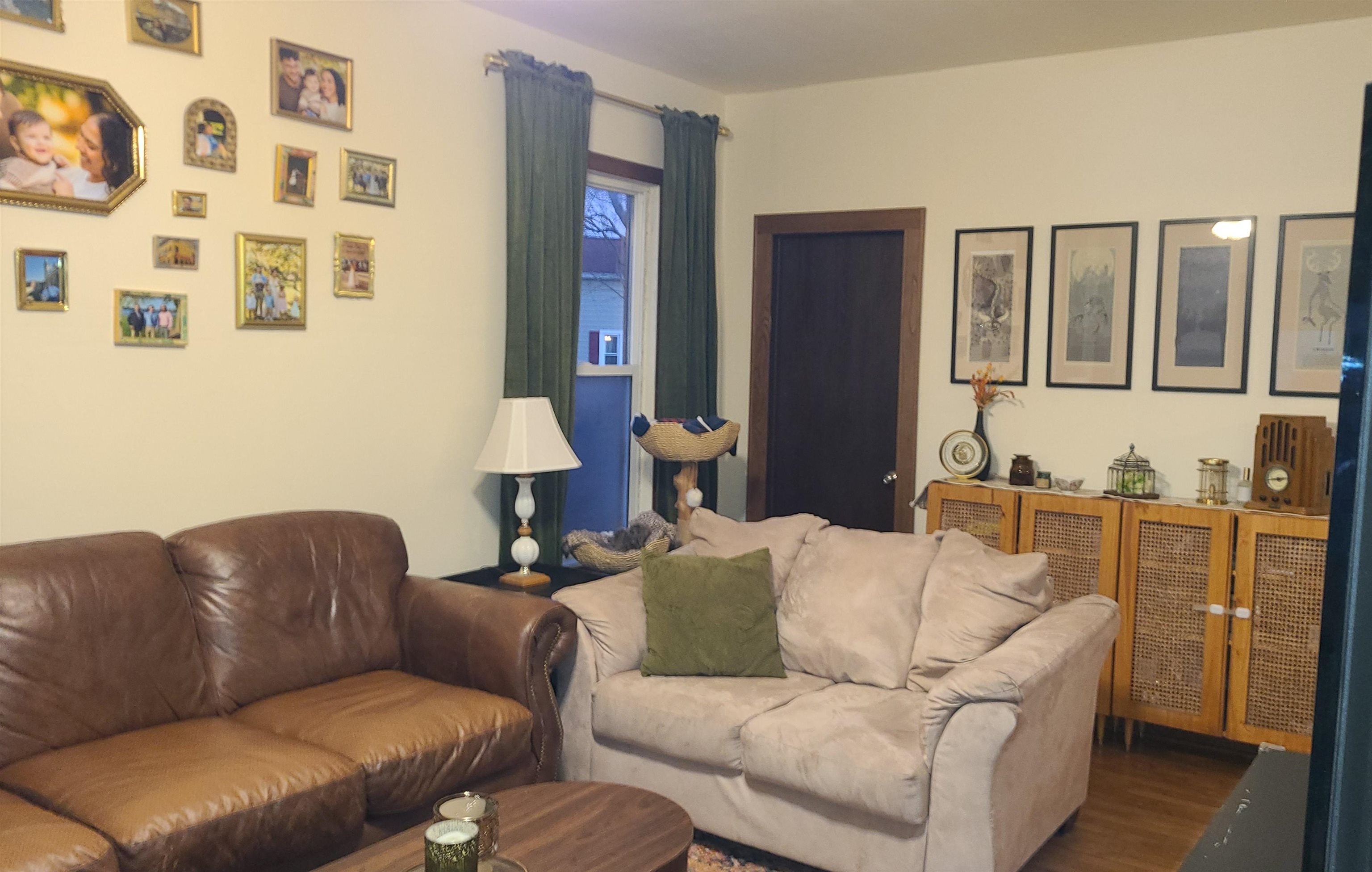 739 West 8th Street Appleton, WI 54911 - Photo 5 of 38