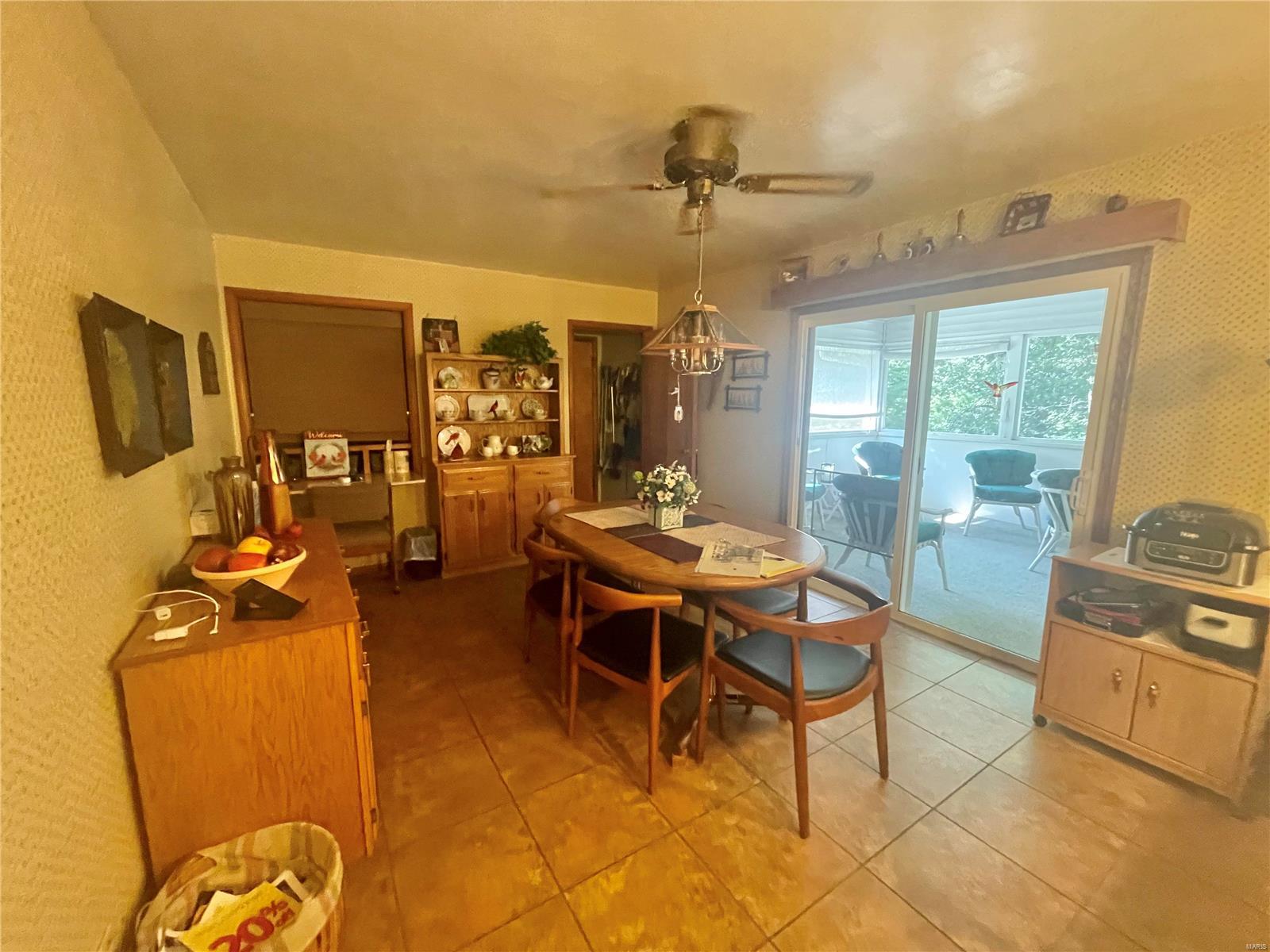 525 West Kinkead Road Hillsboro, IL 62049 - Photo 8 of 26 Gallery Image 8