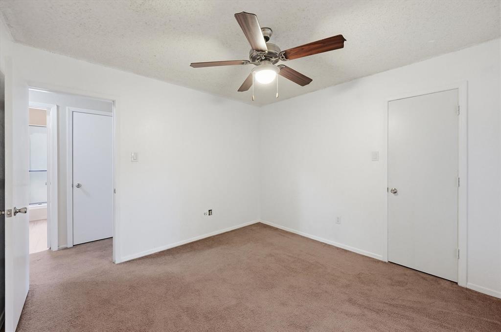 1503 North Fielder Road Arlington, TX 76012 - Photo 31 of 40 Gallery Image 31