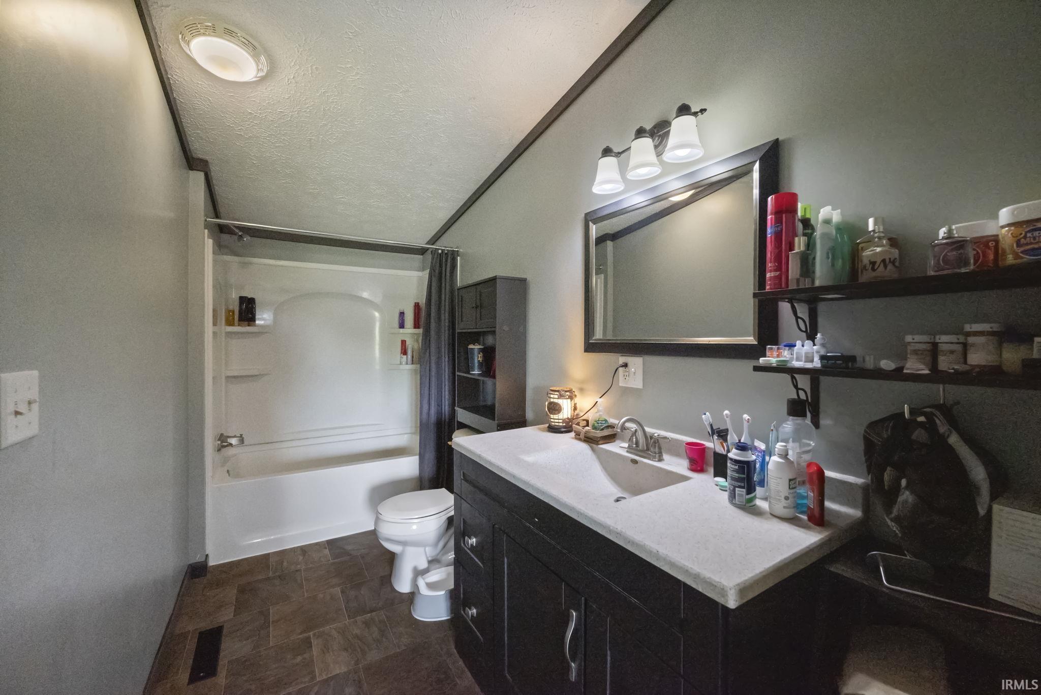 7247 8B Road Plymouth, IN 46563 - Photo 14 of 34 Gallery Image 14