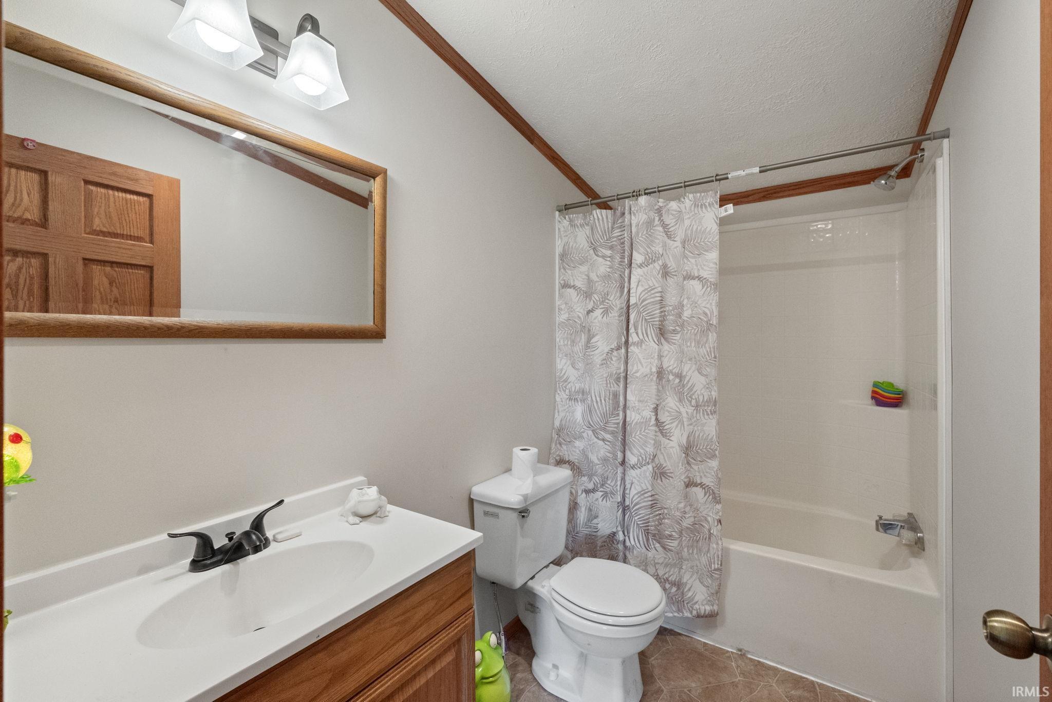 7247 8B Road Plymouth, IN 46563 - Photo 17 of 34 Gallery Image 17