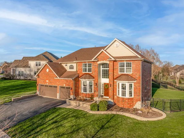 $855,000 | 25947 Campbell Lane, Plainfield, IL 60585