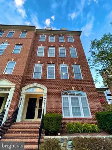 $429,000 | 9526 Hyde Place, Unit 9526, Frederick, MD 21704