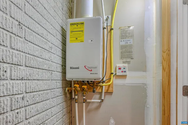 $729,000 | 4885 Mechums River Road, Charlottesville, VA 22901